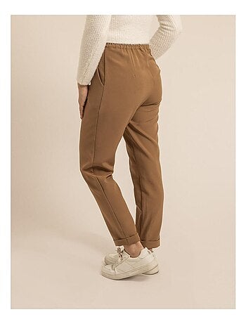 Pantalón de corte recto EMILOU
