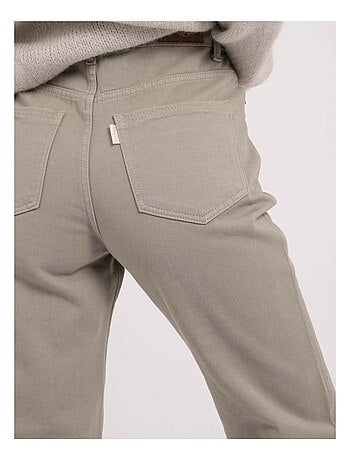 Pantalón de corte recto ERAM