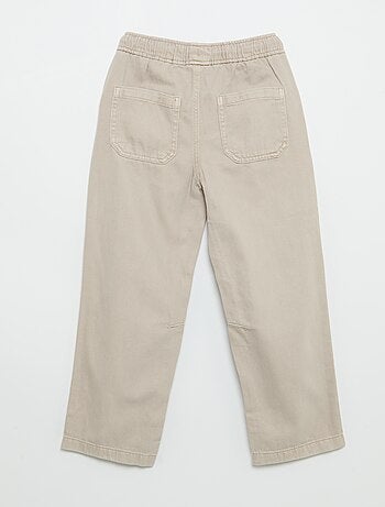 Pantalón de corte relajado con cintura elástica