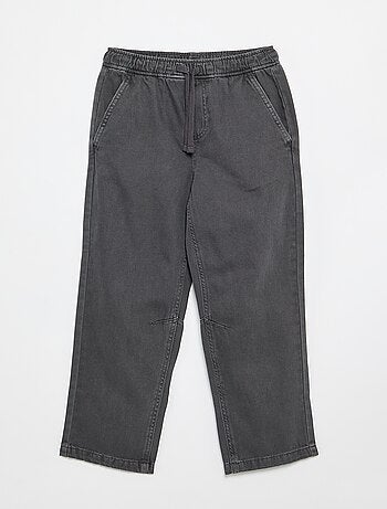 Pantalón de corte relajado con cintura elástica