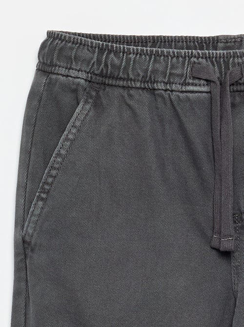 Pantalón de corte relajado con cintura elástica - Kiabi Pantalón de corte relajado con cintura elástica - Kiabi