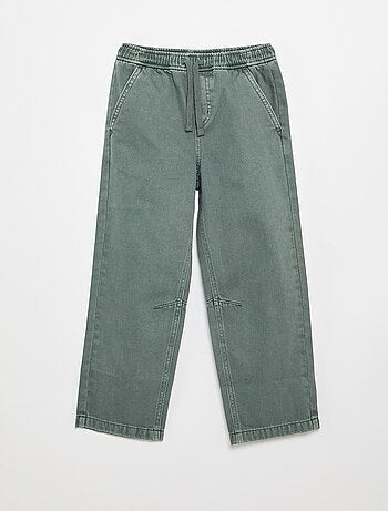 Pantalón de corte relajado con cintura elástica