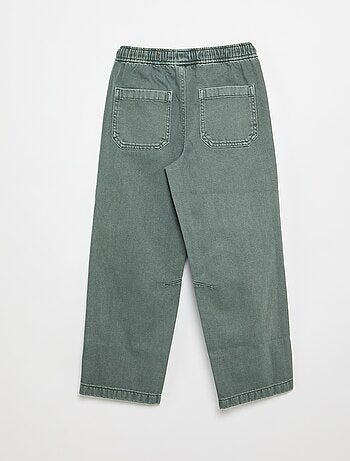 Pantalón de corte relajado con cintura elástica