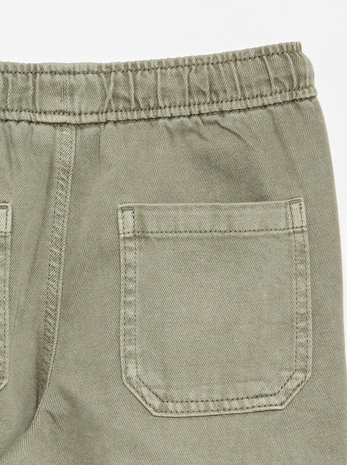 Pantalón de corte relajado con cintura elástica - Kiabi Pantalón de corte relajado con cintura elástica - Kiabi