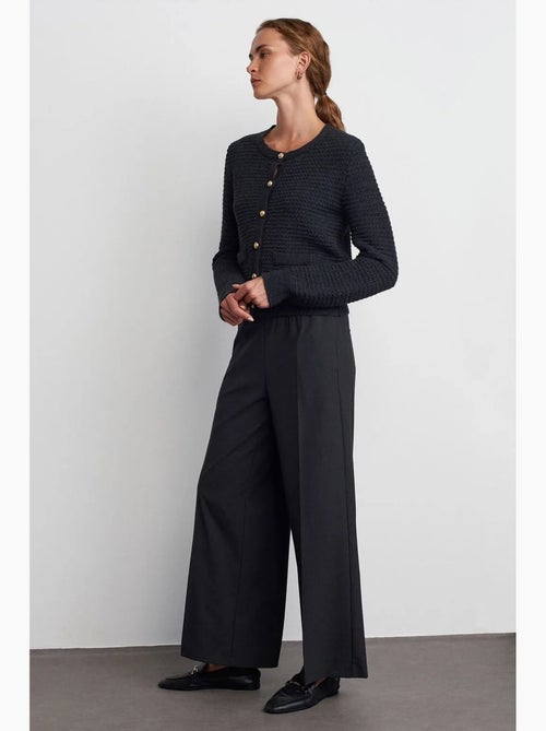 Pantalón de crepé de pernera ancha con cintura de cordón dilvin - Kiabi Pantalón de crepé de pernera ancha con cintura de cordón dilvin - Kiabi