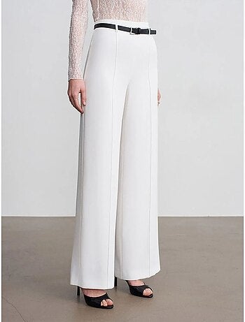 Pantalón de crepé de pernera ancha con cinturón