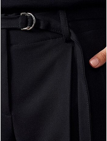 Pantalón de crepé de pernera ancha con cinturón dilvin