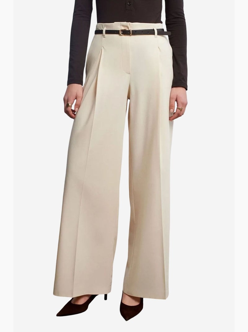 Pantalón de crepé de pernera ancha con cinturón para mujer dilvin Crema - Kiabi