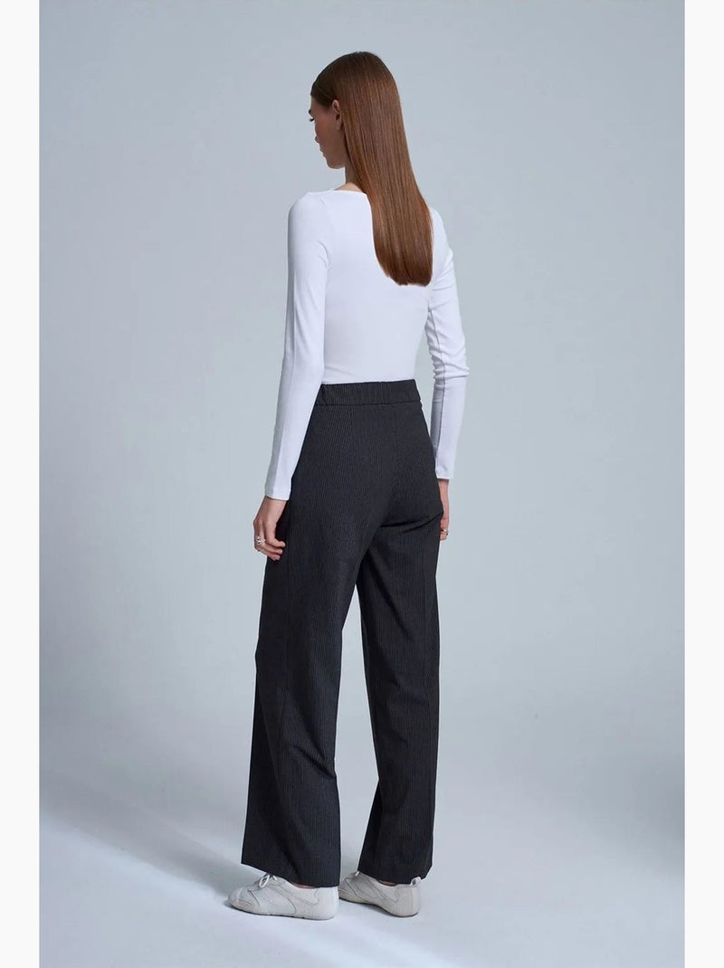 Pantalón de crepé de pernera ancha con cordón dilvin Gris negro - Kiabi