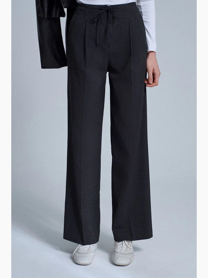 Pantalón de crepé de pernera ancha con cordón dilvin Gris negro - Kiabi