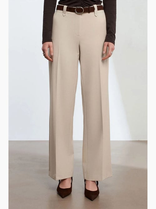 Pantalón de crepé de pernera ancha de tiro medio dilvin - Kiabi Pantalón de crepé de pernera ancha de tiro medio dilvin - Kiabi
