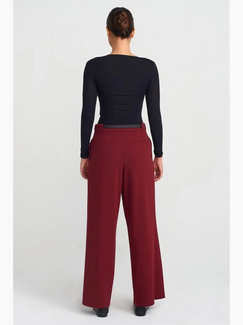 Pantalón de crepé de pernera ancha para mujer con cinturón dilvin - Kiabi Pantalón de crepé de pernera ancha para mujer con cinturón dilvin - Kiabi