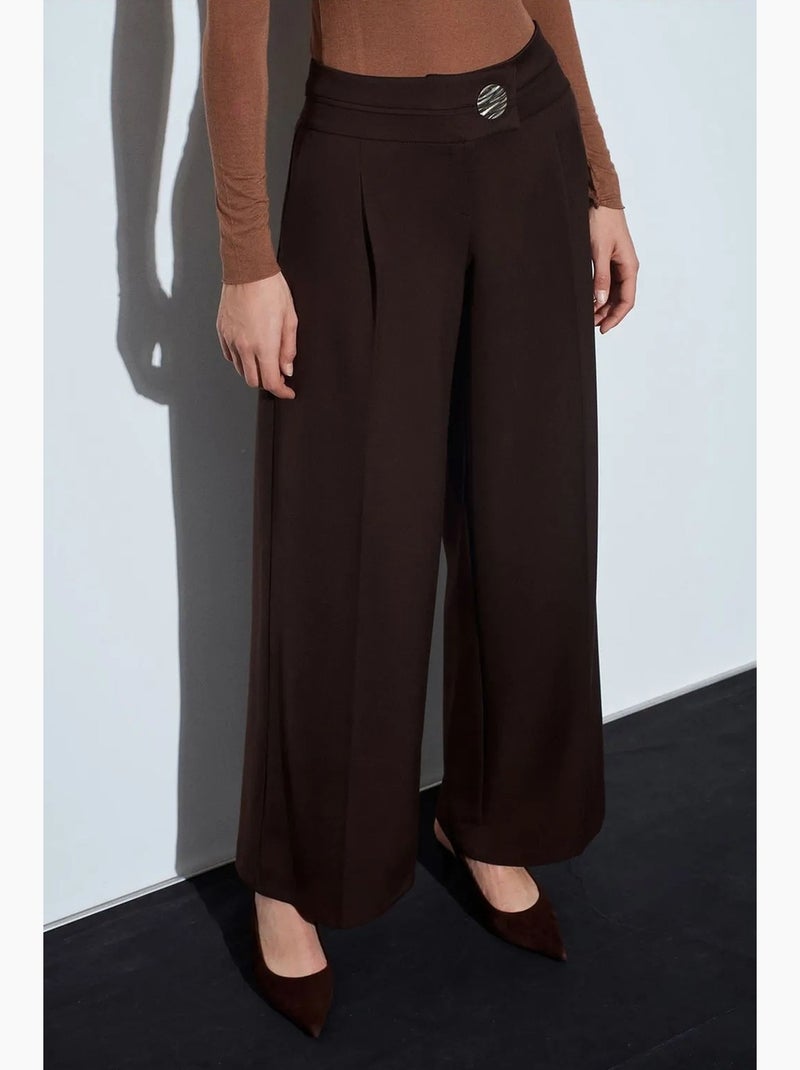 Pantalón de crepé de pernera ancha y tiro alto dilvin Marrón oscuro - Kiabi