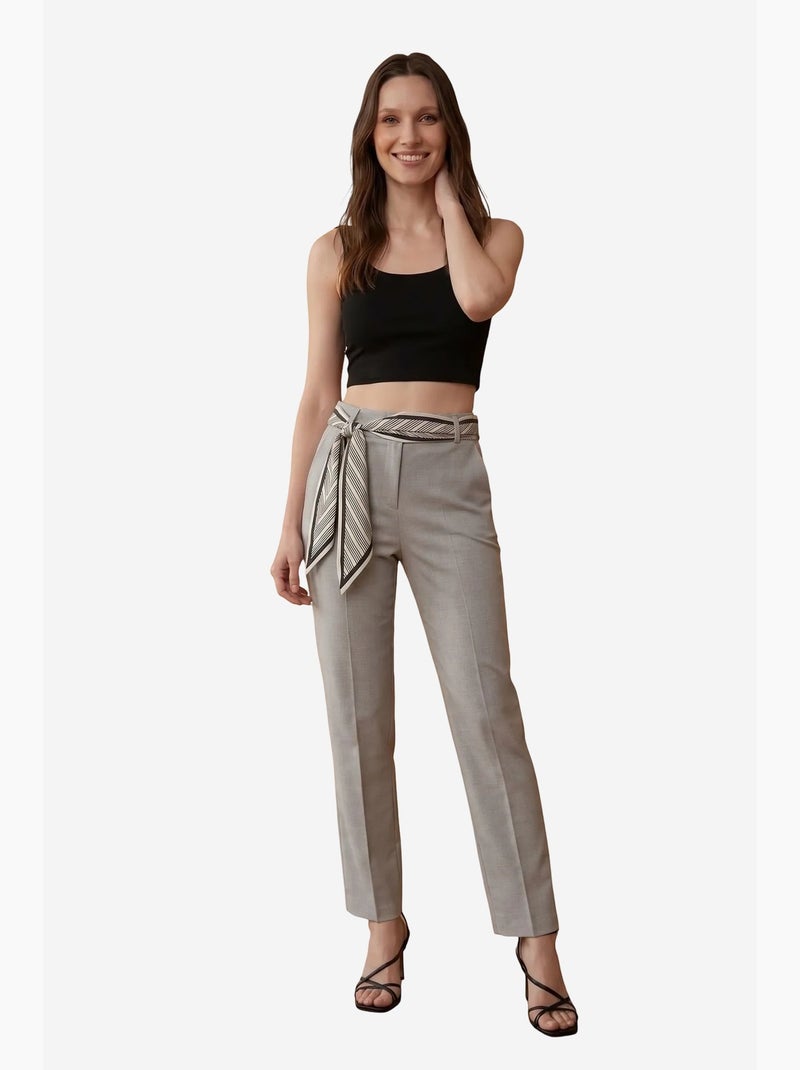 Pantalón de crepé de pierna recta y tiro alto con cinturón my fashion Gris claro - Kiabi