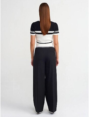 Pantalón de crepé de tiro alto y pernera ancha dilvin