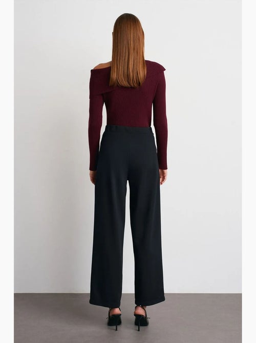 Pantalón de crepé de tiro alto y pernera ancha dilvin - Kiabi Pantalón de crepé de tiro alto y pernera ancha dilvin - Kiabi