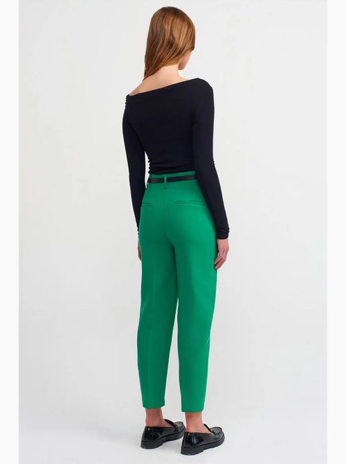 Pantalón de crepé de tiro alto y pernera recta con cinturón dilvin - Kiabi Pantalón de crepé de tiro alto y pernera recta con cinturón dilvin - Kiabi