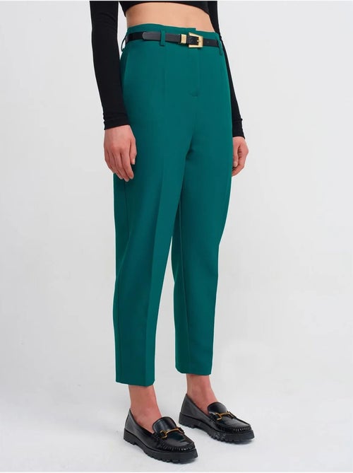 Pantalón de crepé de tiro alto y pernera recta con cinturón - Kiabi