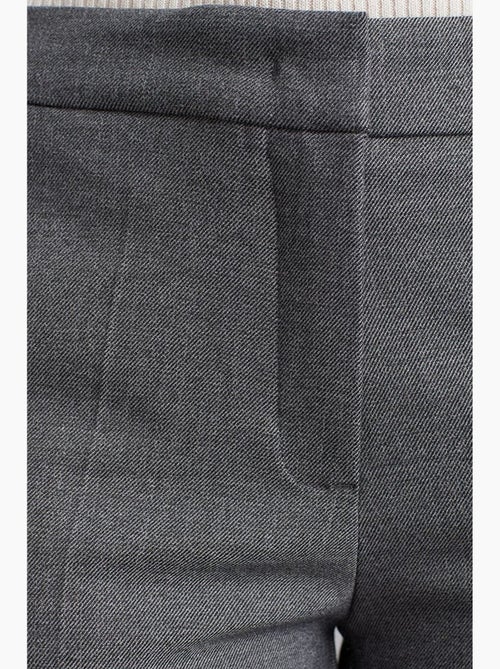 Pantalón de crepé de tiro bajo y pernera recta dilvin - Kiabi Pantalón de crepé de tiro bajo y pernera recta dilvin - Kiabi