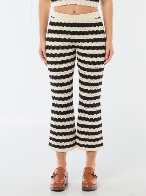 Pantalón de croché acampanado - Kiabi