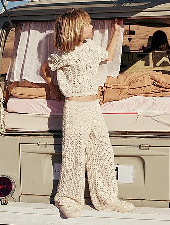 Pantalón de croché corte flare / acampanado