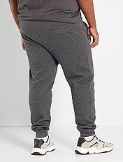 Rebajas ropa deportiva de hombre - Tallas grandes hombre | Kiabi