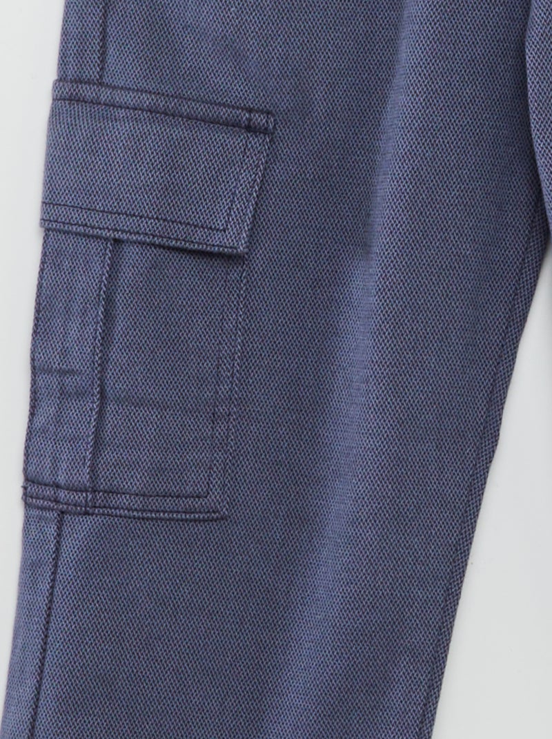 Pantalón de espiga con bolsillos con solapa azul - Kiabi