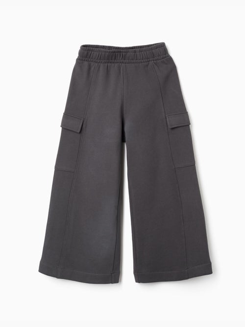 Pantalón de felpa de pierna ancha con bolsillos cargo - Kiabi Pantalón de felpa de pierna ancha con bolsillos cargo - Kiabi