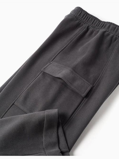 Pantalón de felpa de pierna ancha con bolsillos cargo - Kiabi Pantalón de felpa de pierna ancha con bolsillos cargo - Kiabi