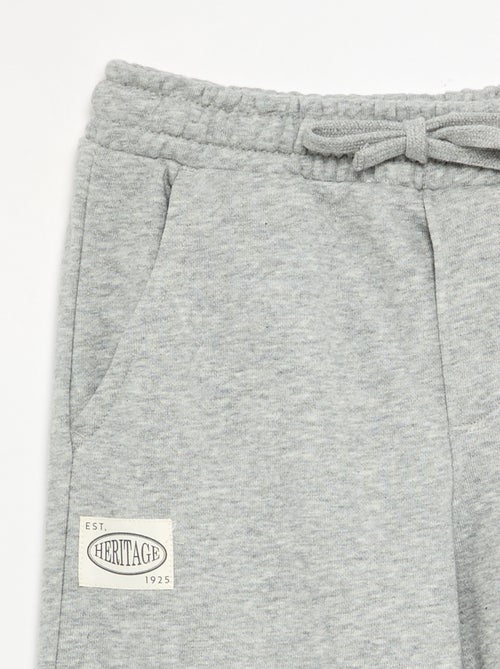 Pantalón de felpa sin perchar con forma globo - Kiabi Pantalón de felpa sin perchar con forma globo - Kiabi