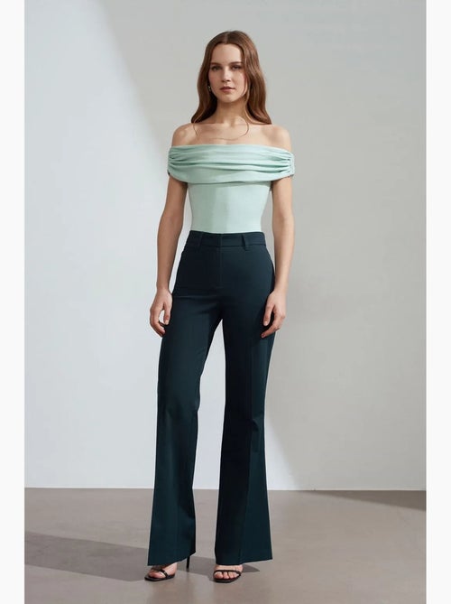 Pantalón de gabardina acampanado de tiro alto para mujer dilvin - Kiabi