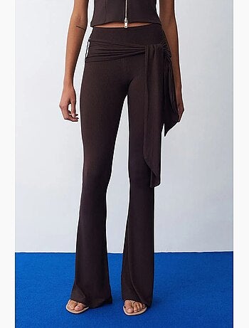 Pantalón de jersey acampanado de tiro alto con detalle de lazada dilvin