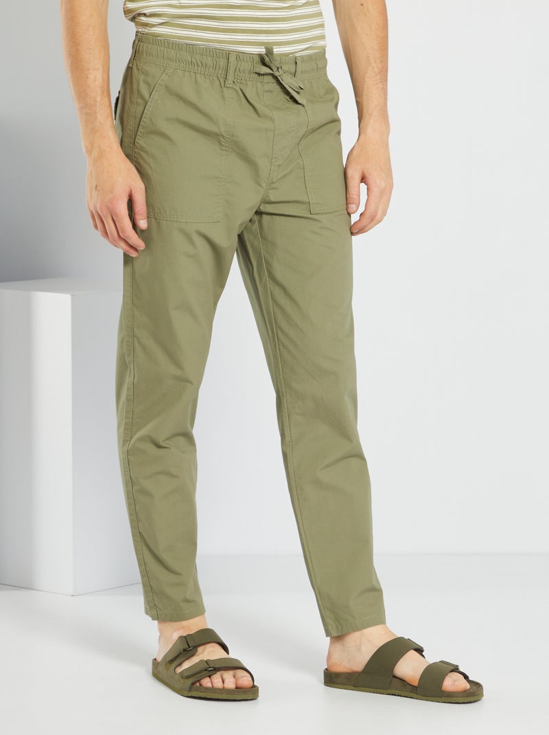 Pantalón de jogger con bolsillos grandes verde liquen - Kiabi