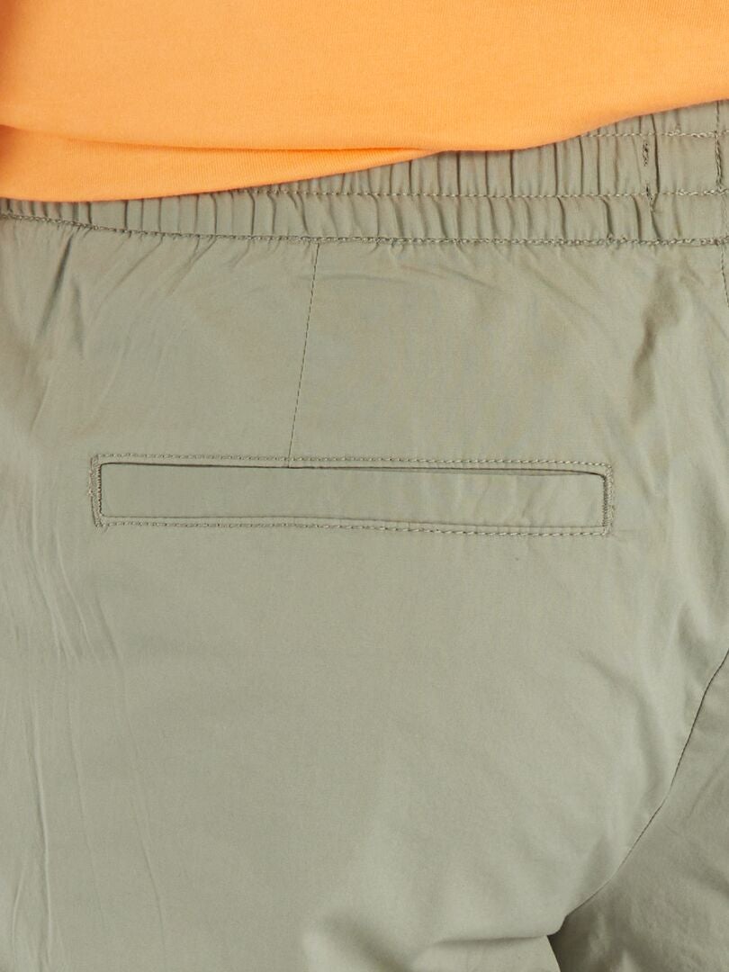 Pantalón de jogging con bolsillos con solapa VERDE - Kiabi