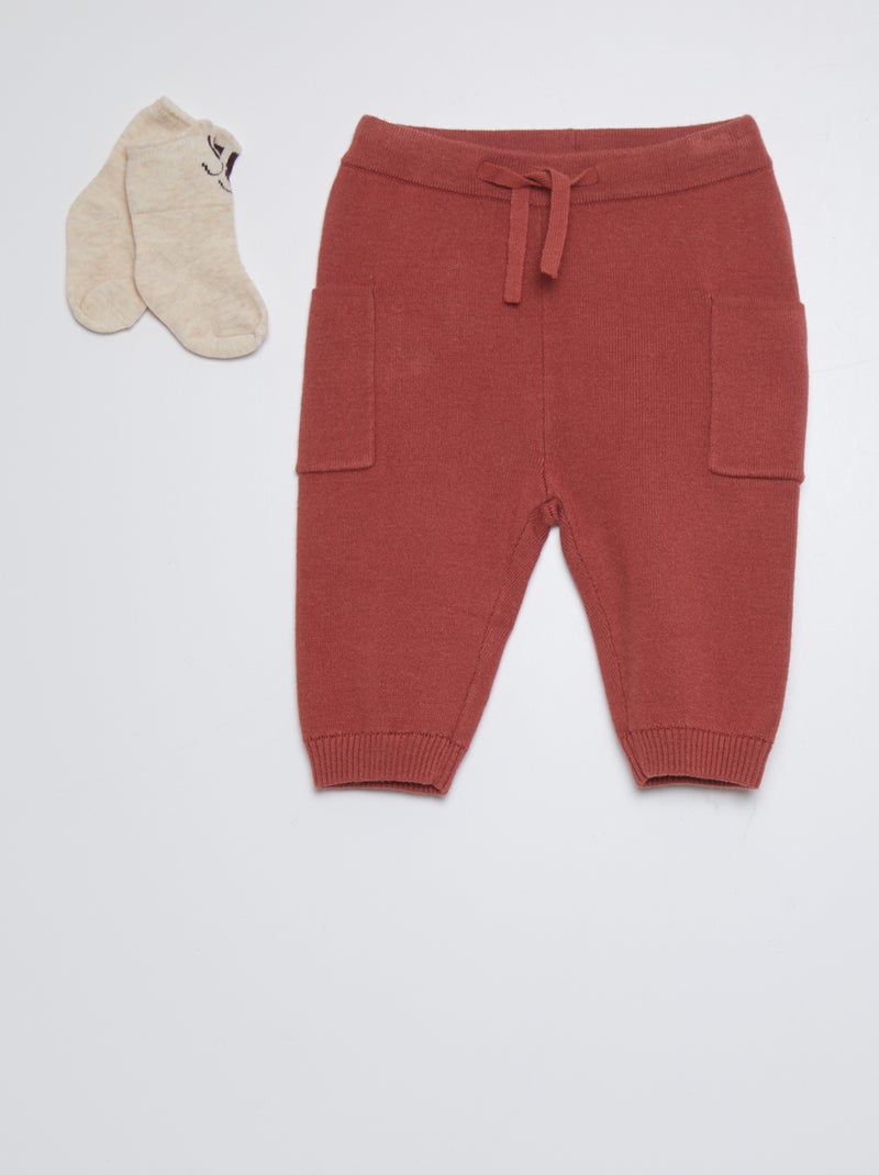 Pantalón de jogging con bolsillos de parche + calcetines ROJO - Kiabi