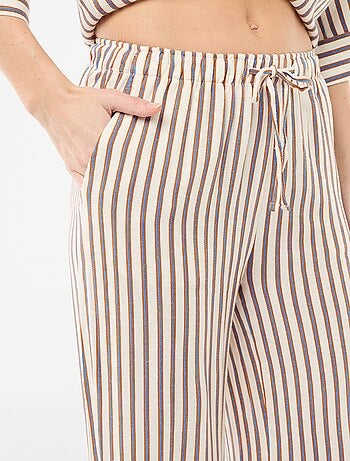 Pantalón de lino con 2 bolsillos