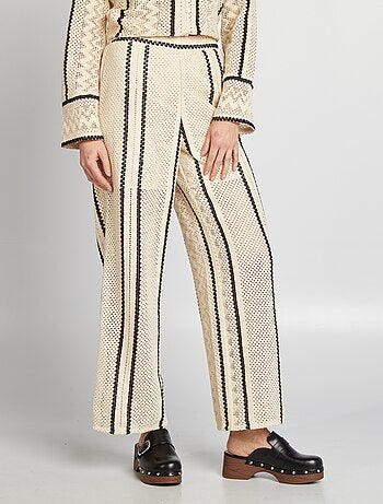 Pantalón de macramé