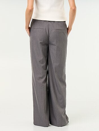 Pantalón de maternidad con pinzas