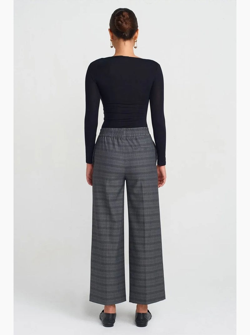 Pantalón de mujer de cuadros de pernera ancha y largo al tobillo dilvin Gris negro - Kiabi