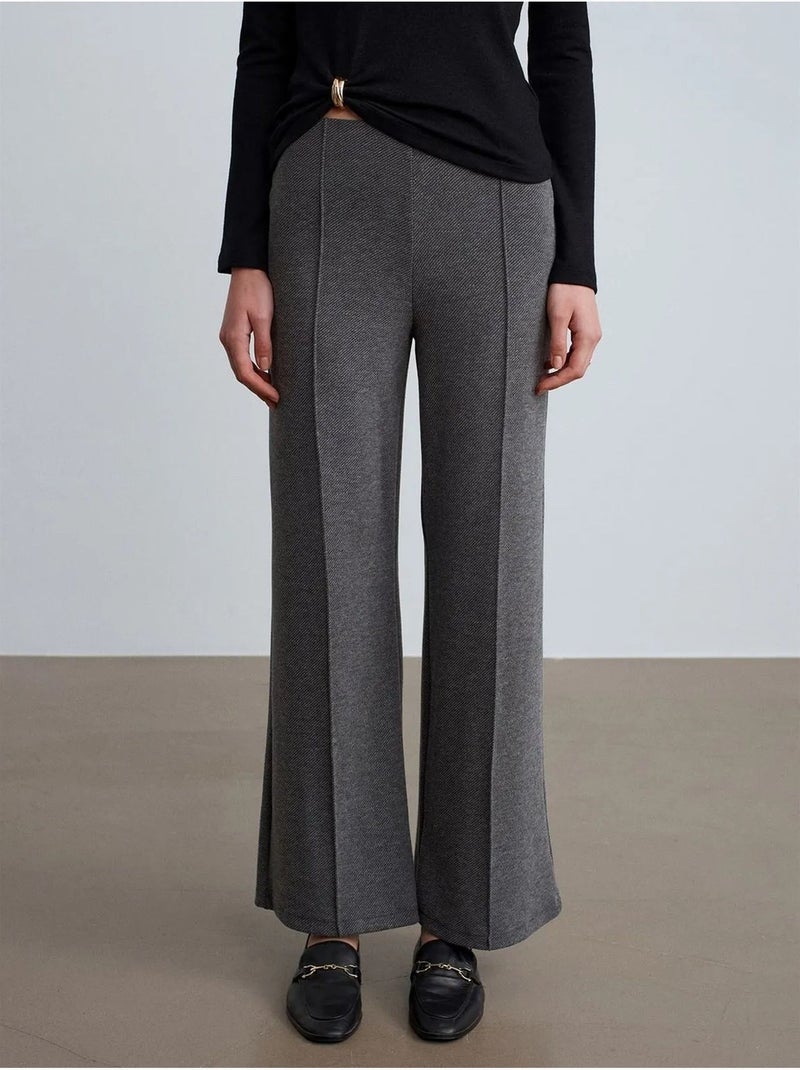 Pantalón de mujer de tejido con pernera ancha y cintura de tiro medio Gris antracita - Kiabi