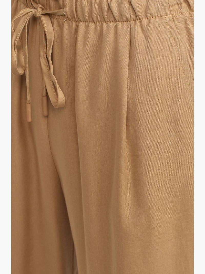 Pantalón de mujer de tencel de pernera ancha con cintura con cordón dilvin Camel - Kiabi