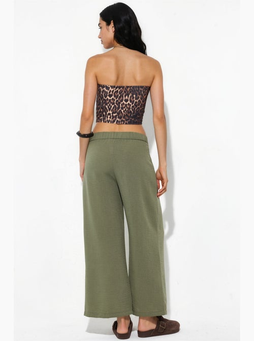 Pantalón de mujer de tiro alto y pernera ancha busem - Kiabi Pantalón de mujer de tiro alto y pernera ancha busem - Kiabi