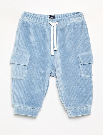 Pantalón de pana y bolsillos cargo