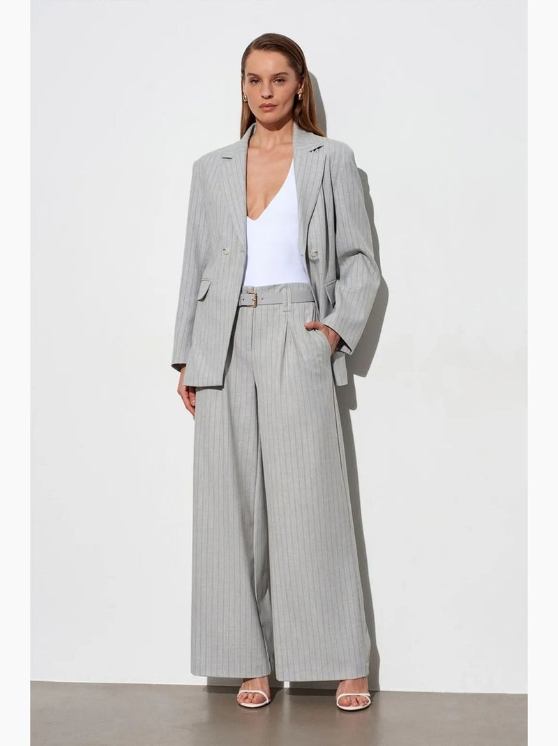 Pantalón de pernera ancha a rayas con pinzas dilvin Gris claro - Kiabi