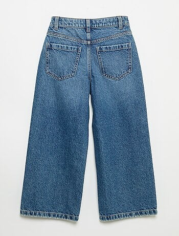 Pantalón de pernera ancha con bordados de corazones