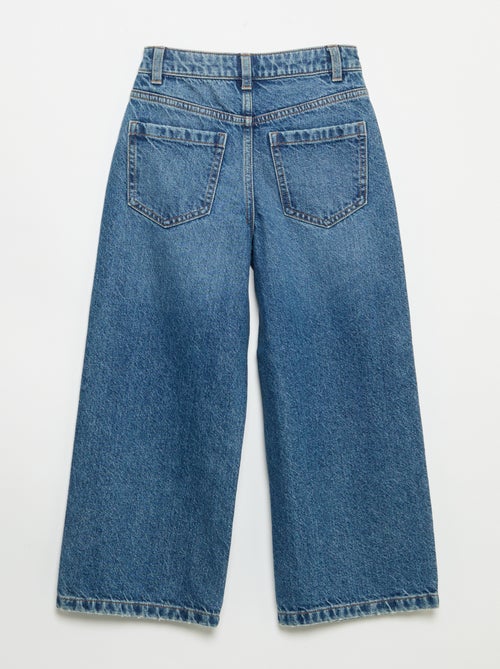 Pantalón de pernera ancha con bordados de corazones - Kiabi Pantalón de pernera ancha con bordados de corazones - Kiabi