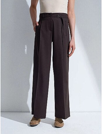Pantalón de pernera ancha con cinturón dilvin