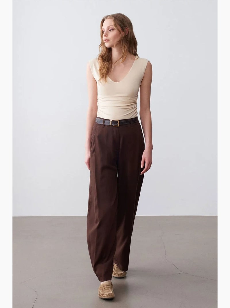 Pantalón de pernera ancha con pliegues dilvin Marrón chocolate - Kiabi