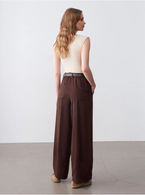 Pantalón de pernera ancha con pliegues - Kiabi Pantalón de pernera ancha con pliegues - Kiabi