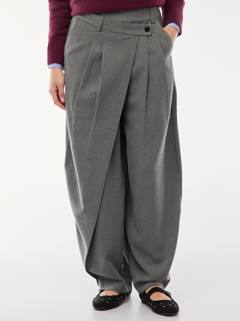 Pantalón de pinzas asimétrico Gris - Kiabi